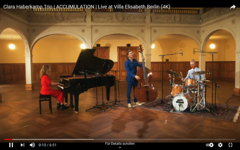 Clara Haberkamp Trio: Live at Villa Elisabeth