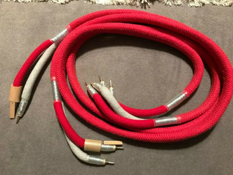 Sie suchen ein tolles gebrauchtes LS-Kabel aus Silber?