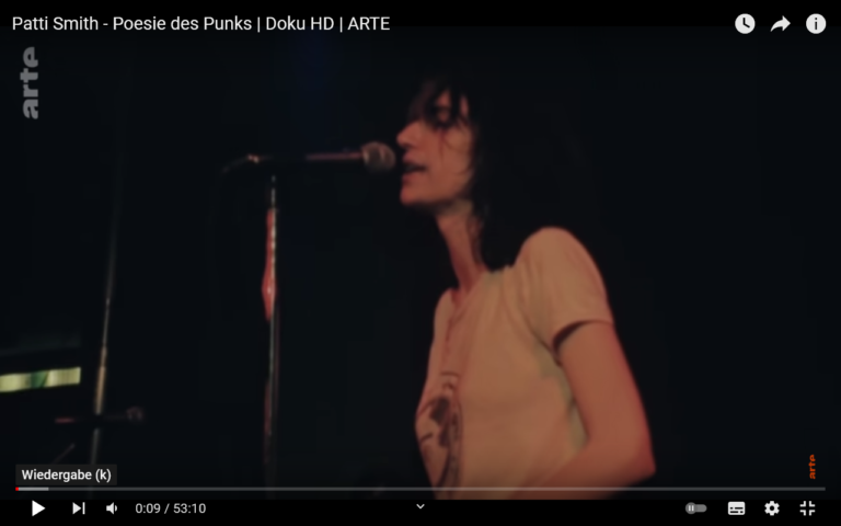 Am 30.12.2021 wurde Patti Smith 75  – Zeit, sich diese Ausnahmekünstlerin noch mal etwas genauer anzuhören…