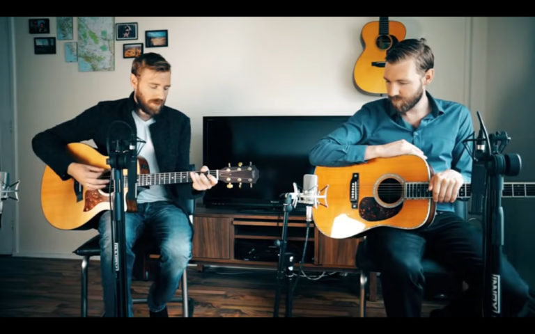 So unterschiedlich klingen zwei der besten akustischen Gitarren!