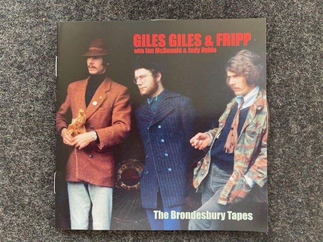 Mein Hörtipp: Giles Giles & Fripp with Ian McDonald & Judy Dyble: The Brondesbury Tapes UND The Cheerful Insanity of Giles, Giles & Fripp (The Songs)