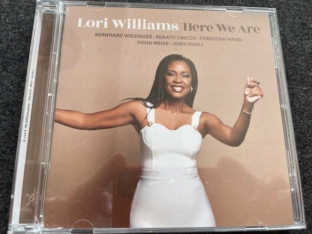 Mein Hörtipp: Lori Williams: Here We are